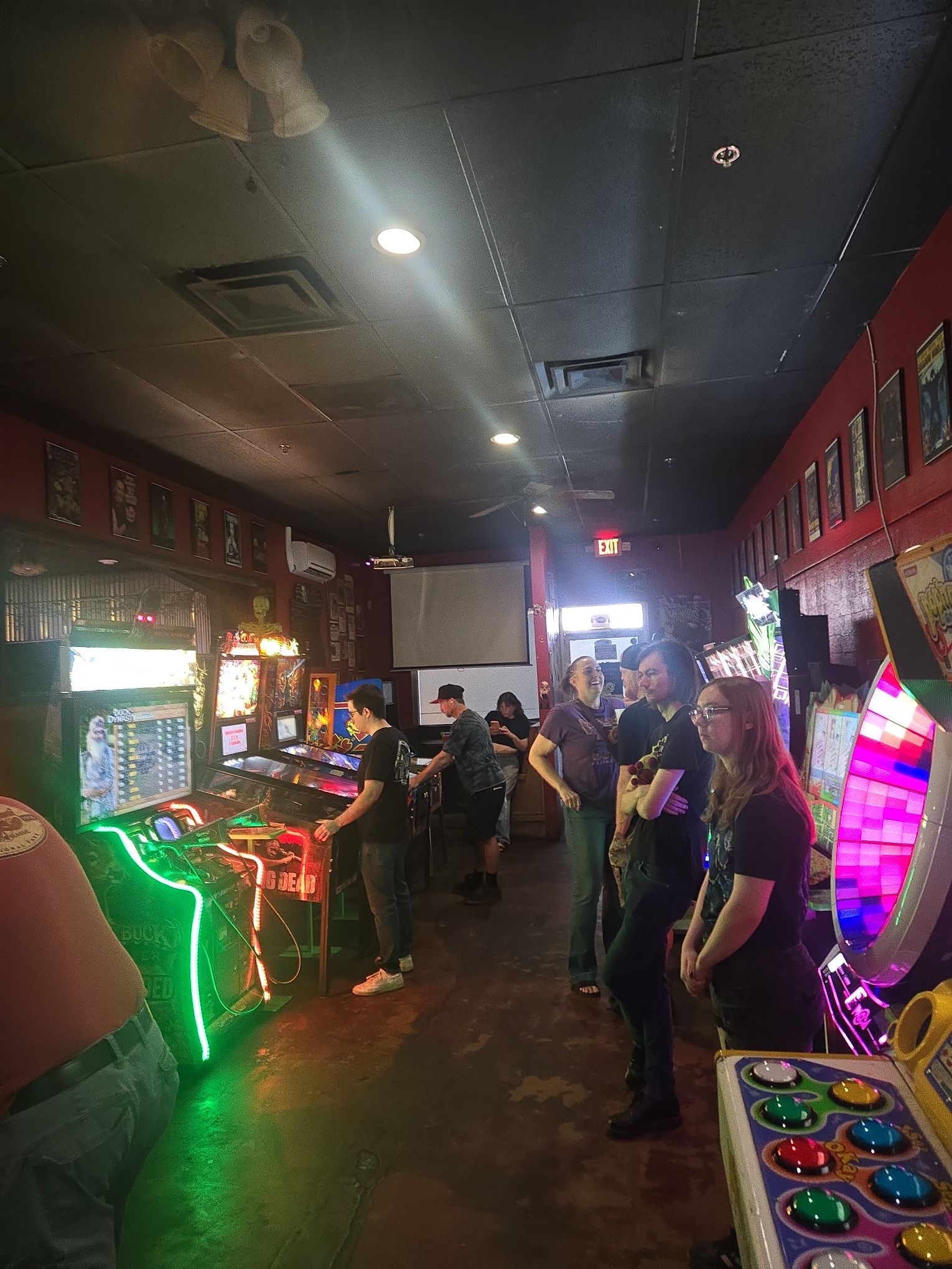 Electric Bat Arcade Tuesday Night League – Season 21-1: Week 5 of 6 Recap